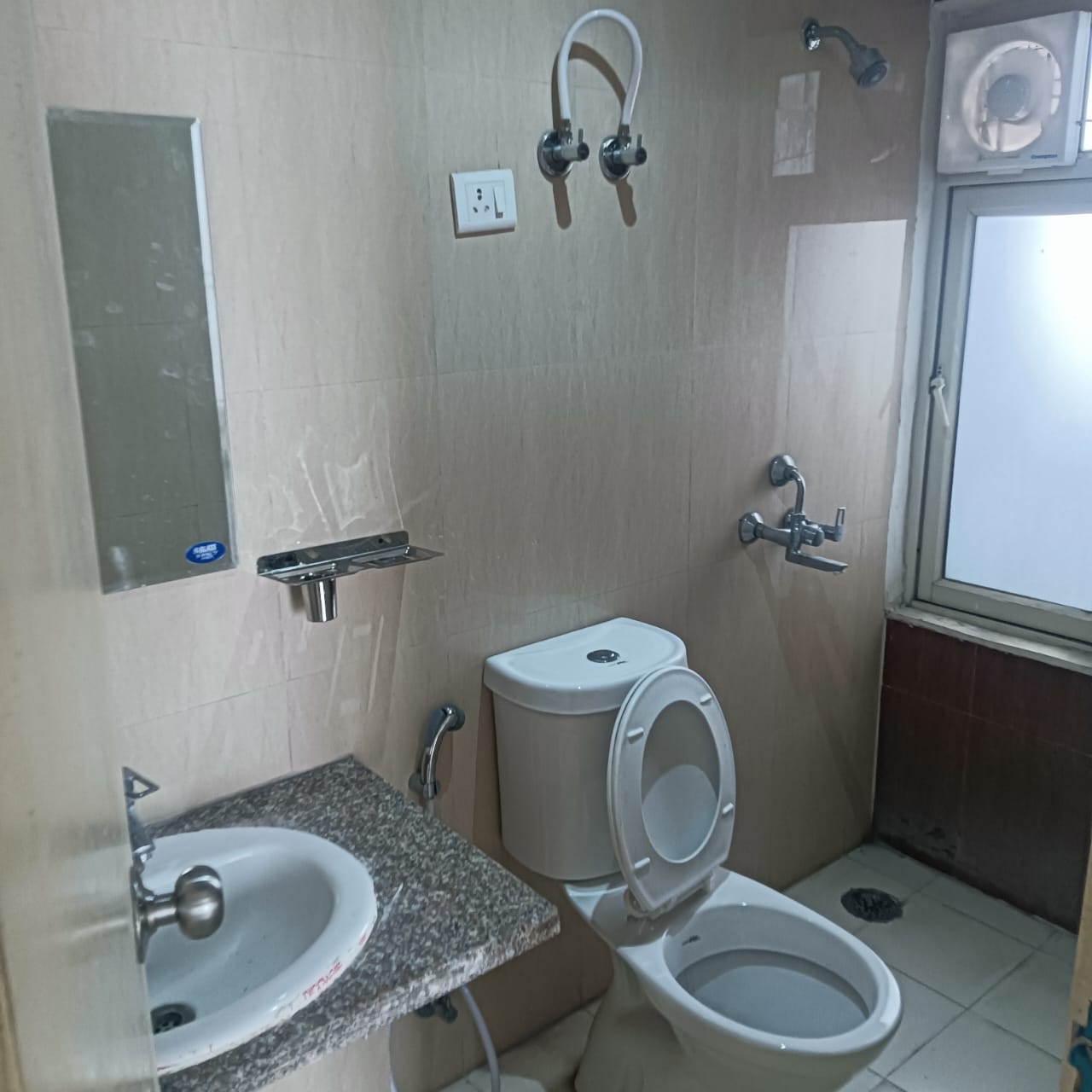 WhatsApp Image 2024-11-16 at 11.02.05 PM