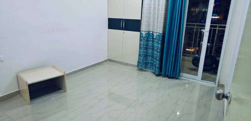 TWO BED ROOM FLAT FOR RENT 850 SQ FEET MAHAGUN MANTRA