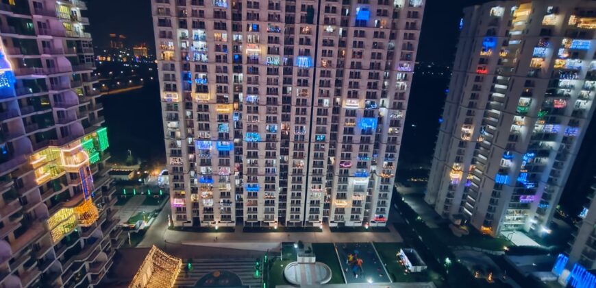 TWO BED ROOM FLAT FOR RENT 850 SQ FEET MAHAGUN MANTRA