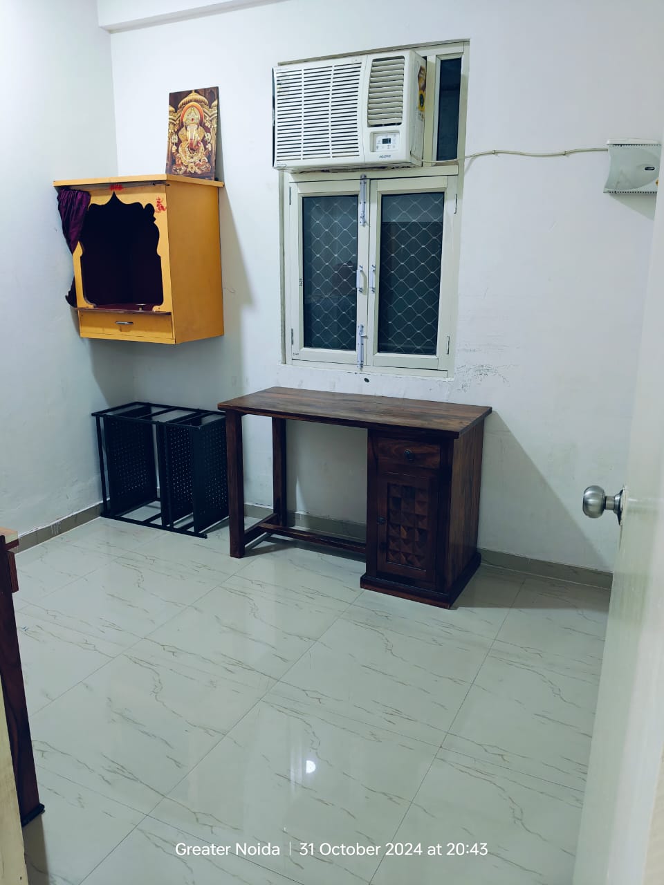 WhatsApp Image 2024-11-16 at 11.41.39 PM (2)